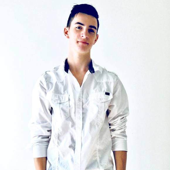 Meet your Posher, David - Picture 1 of 1